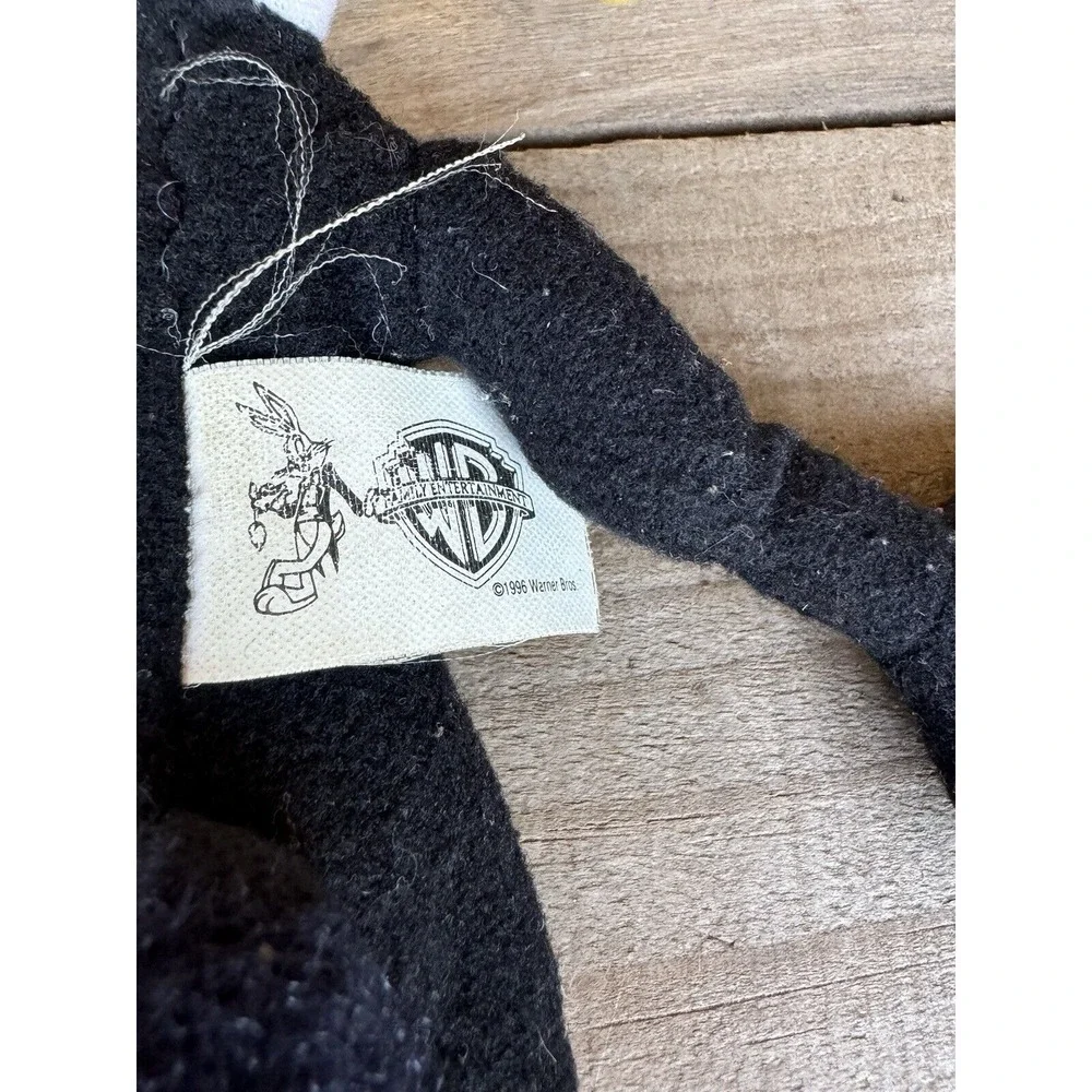 Vintage Warner Brothers 9inch Daffy Duck Preloved‎ Looney Toons 1996